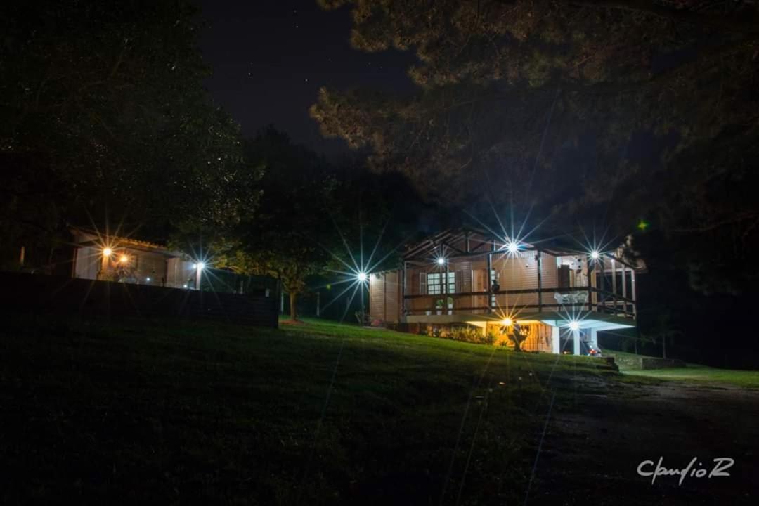 LINDA CASA DE CAMPO - Housity