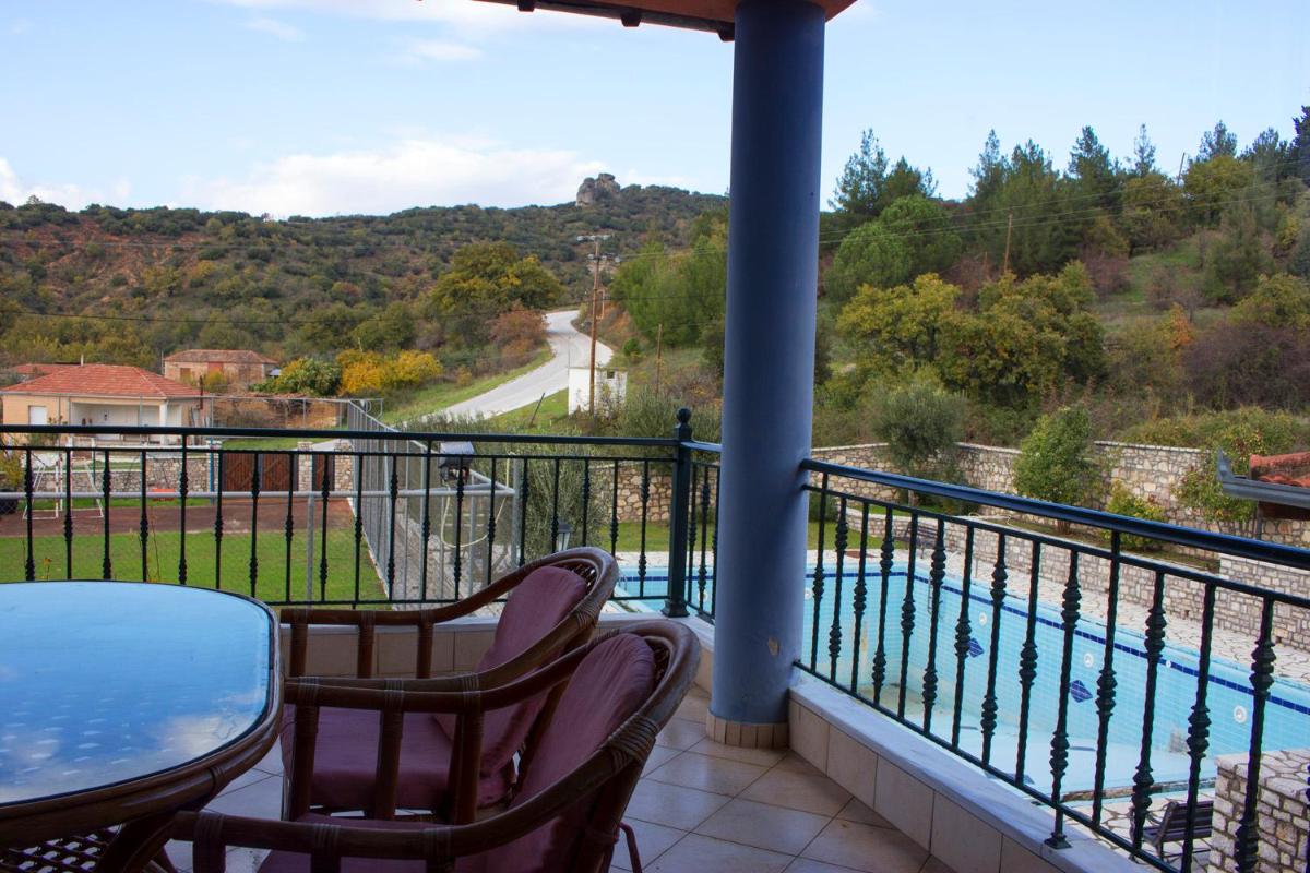 Santo Villaggio - Unique Villa - Housity