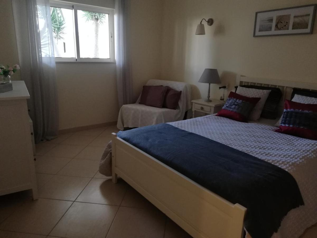 NINITA HOUSE-VILA DA PRAIA - ALVOR - Housity
