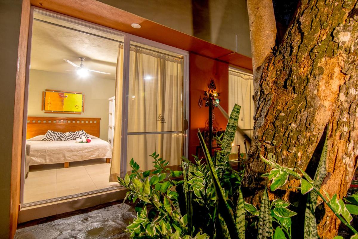 Htl & Villas Comala, alberca , parking, céntricas, Petfriendly - Housity