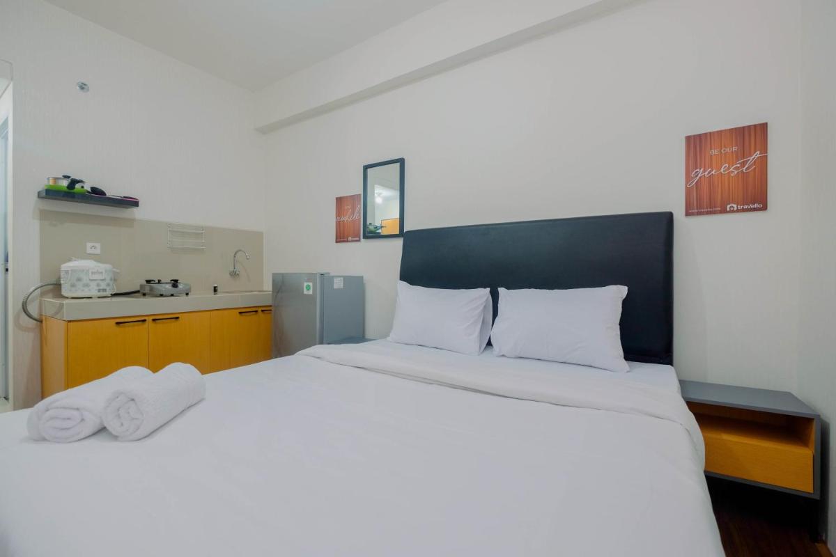 Suitetrails - Modern Studio Room Apartment at Bogorienze Resort By Travelio