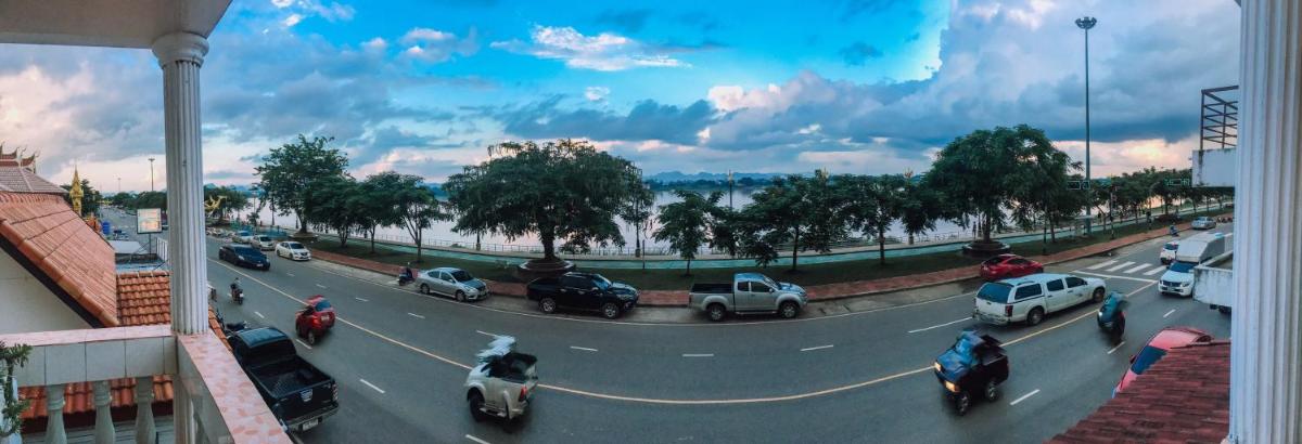Take A Rest At Nakhon Phanom - Housity