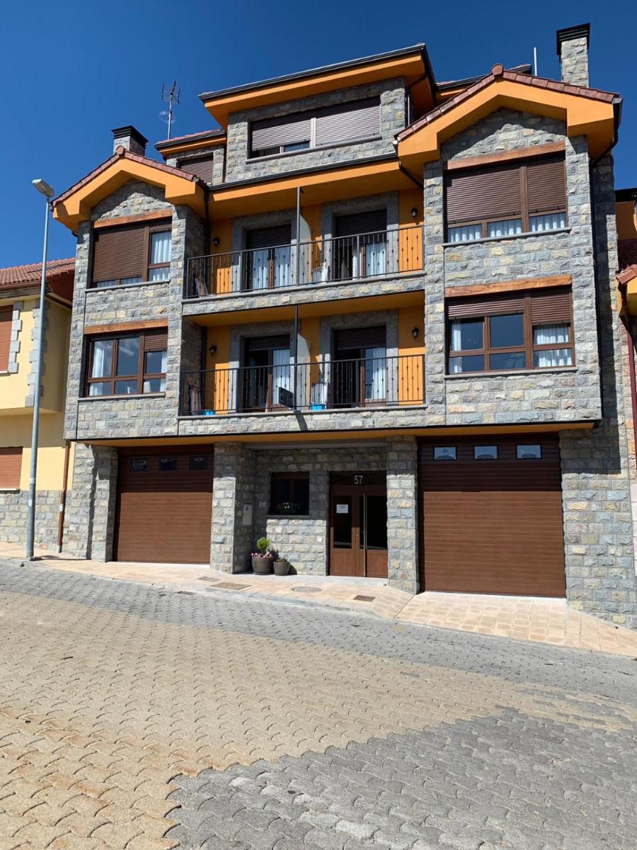 Los Casares - Housity