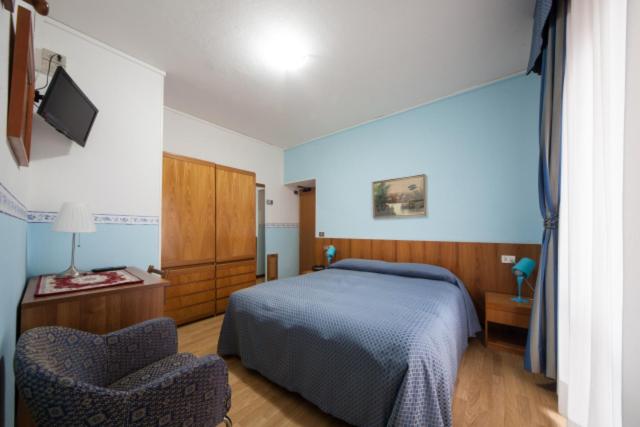 Hotel Genzianella - Housity
