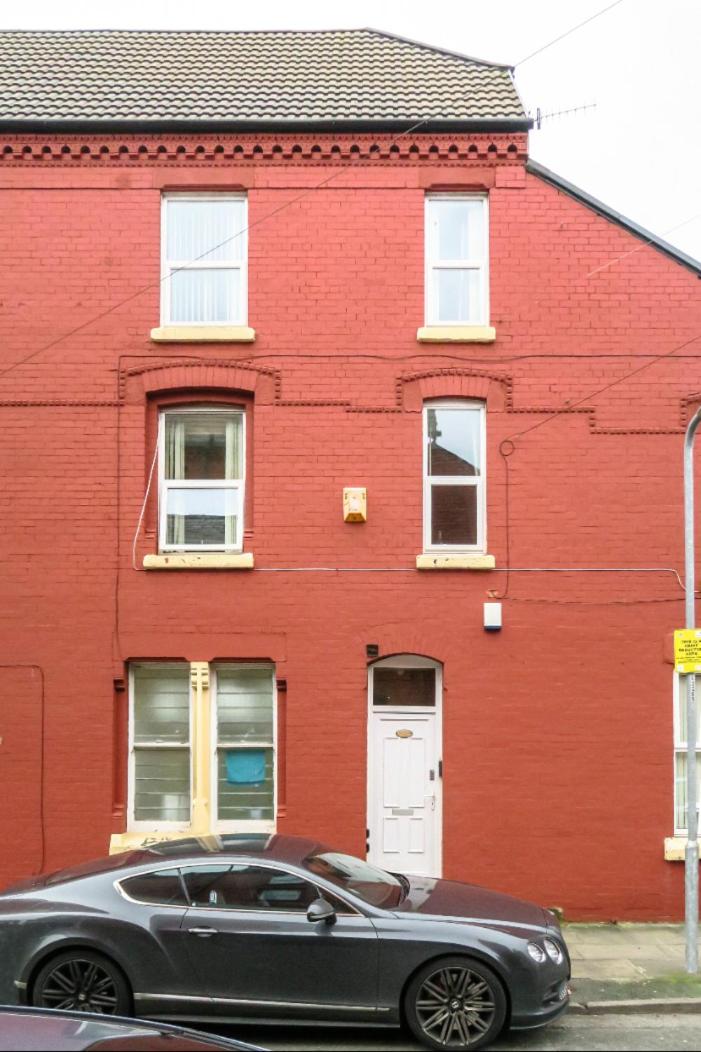 Private Double Room in Superb House in Great Location 3 - Housity