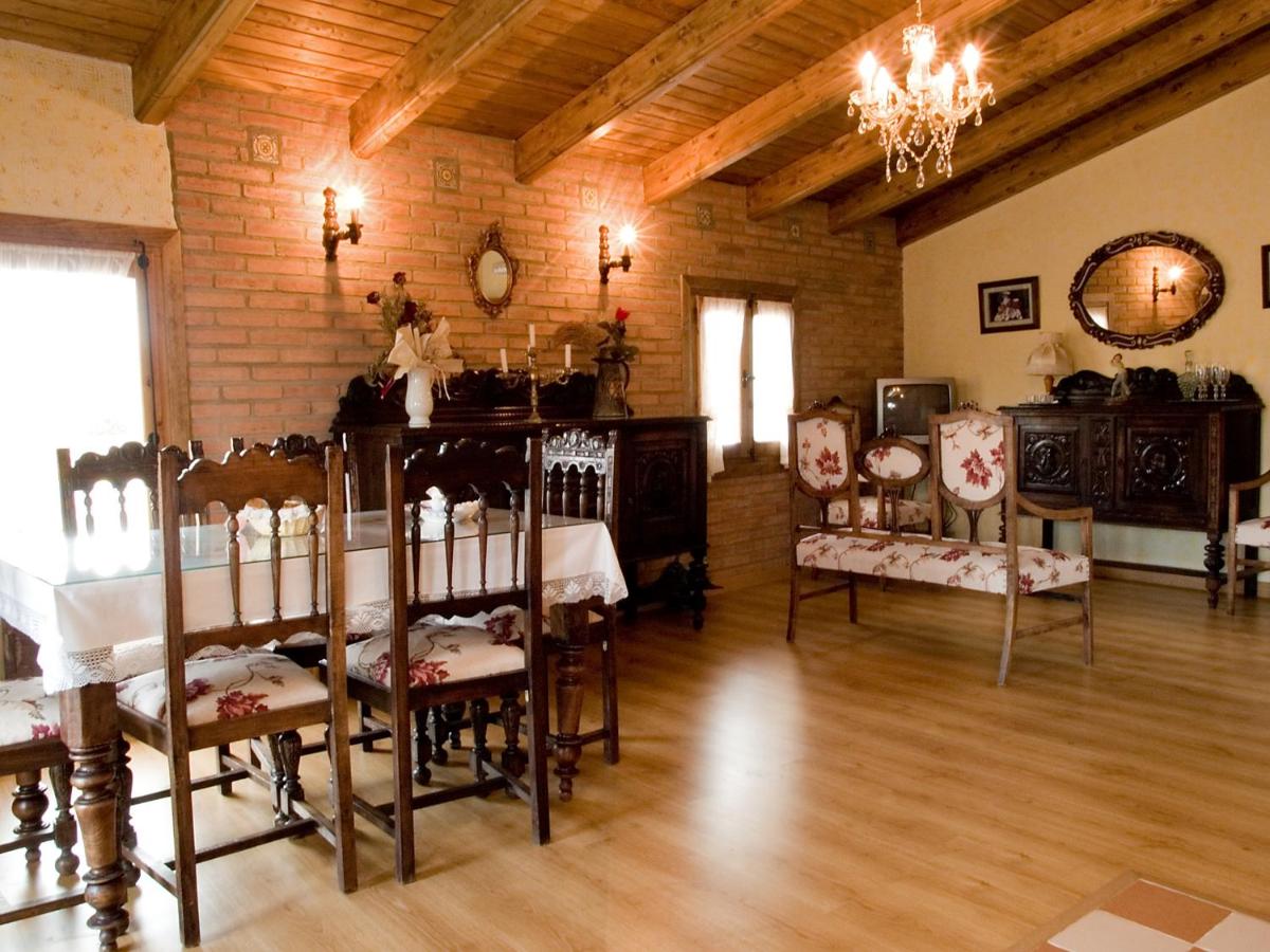 CASA RURAL VILLA DE VERA - Housity