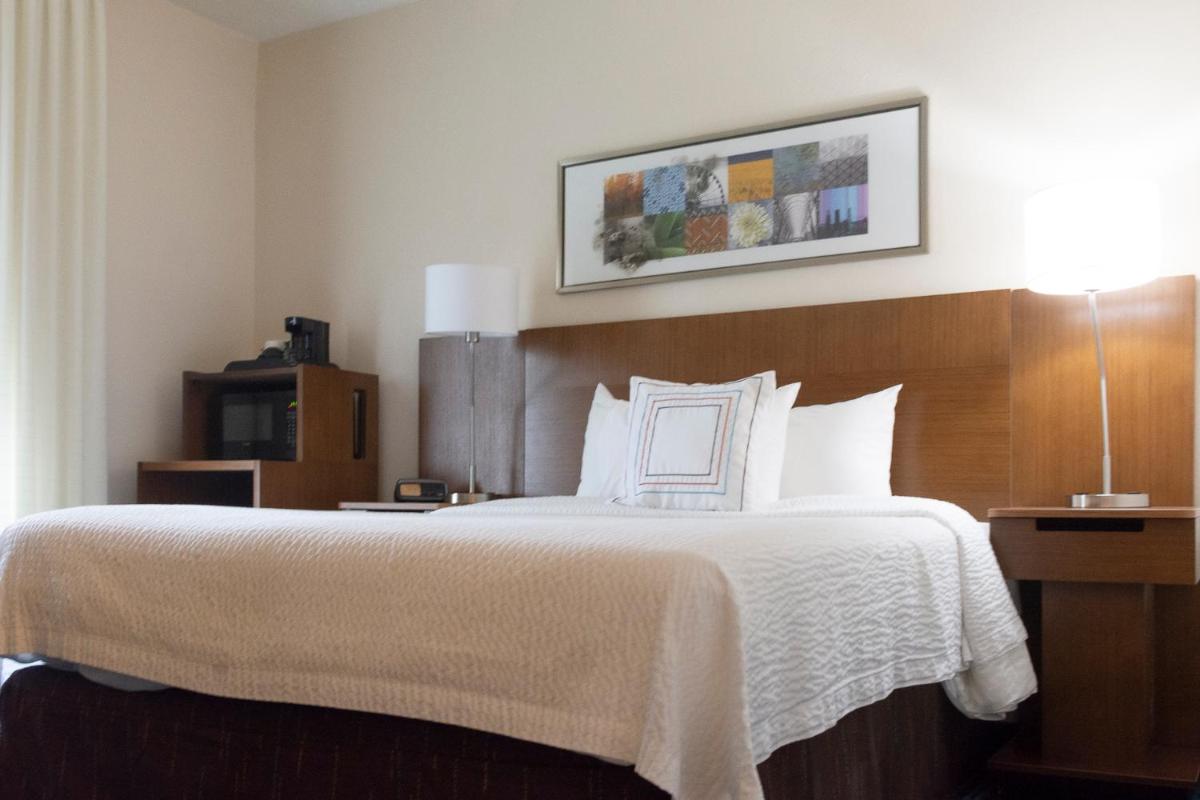 Okatie Hilton Head Hotel - Housity