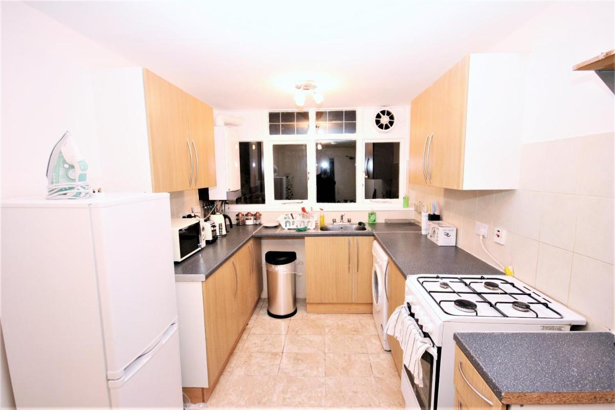 The Aldgate Rooms - Housity