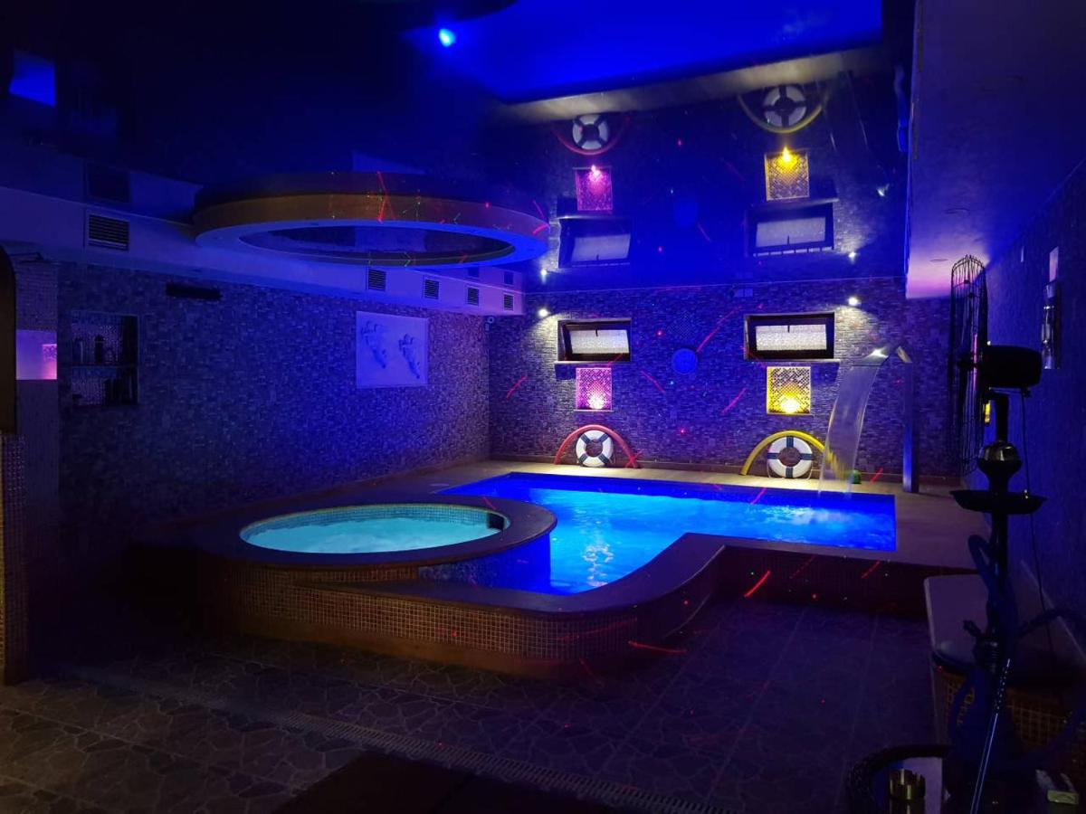 Luxury Villa in Armenia - Housity
