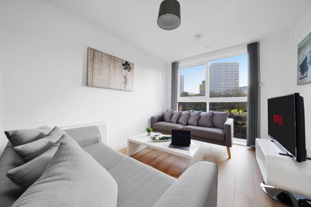 Onyx Broad Street Brindley Place Large Spacious Apartment - Housity
