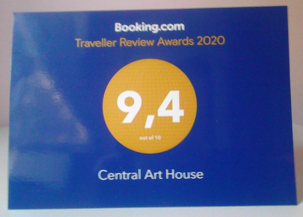 Central Art House - Housity