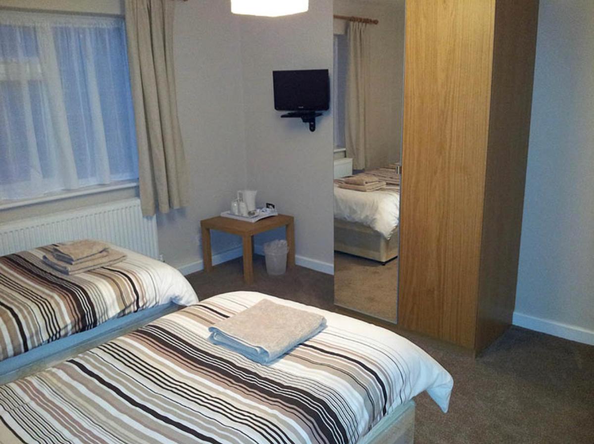 Black horse cottage - Housity