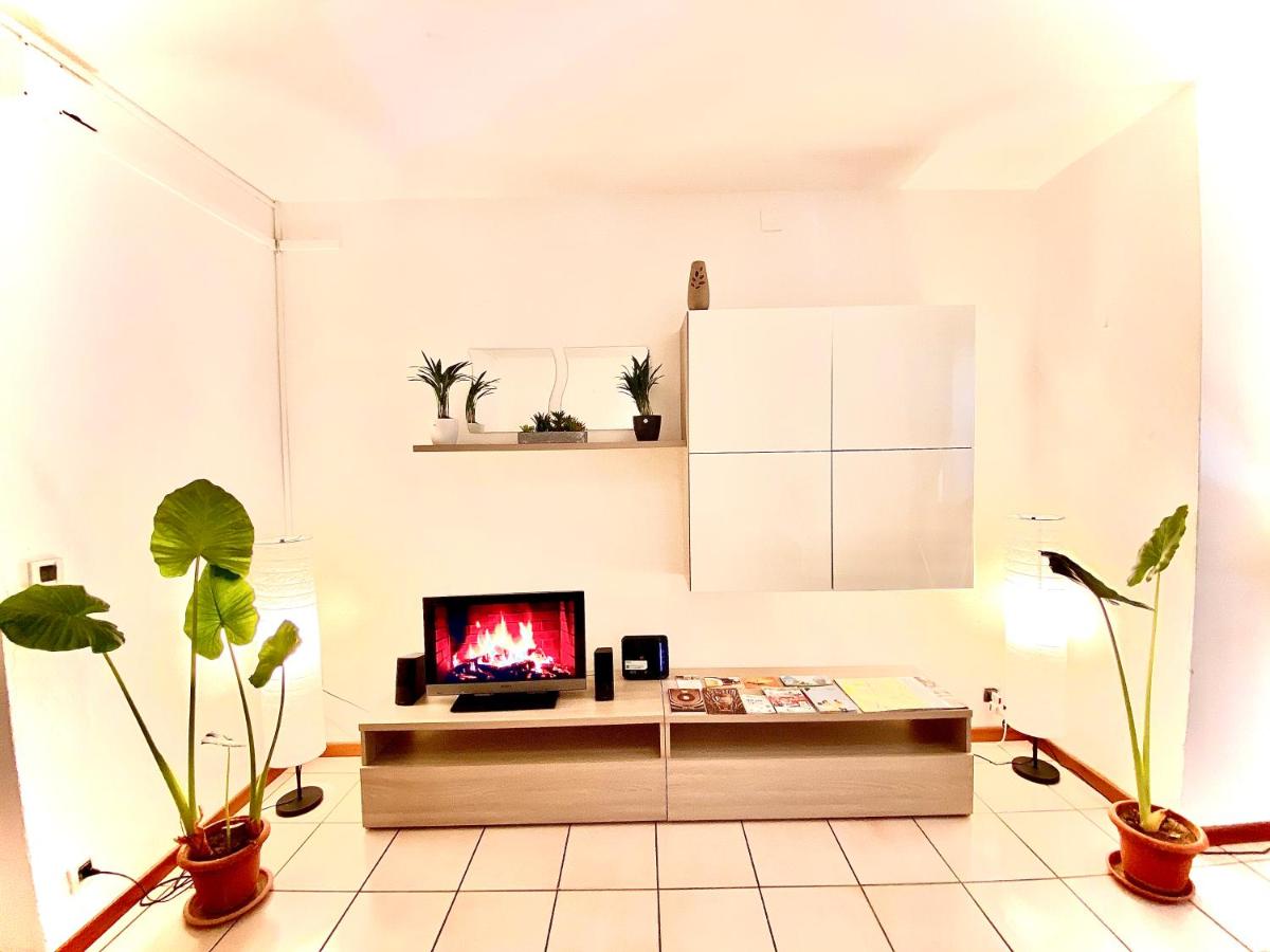 from RAIL to HOME in TOWN - Housity