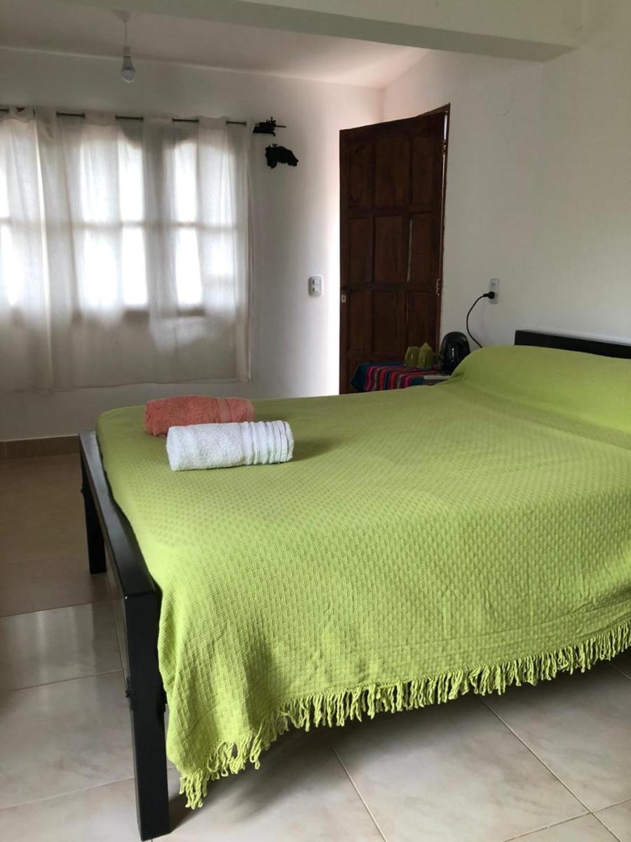 Hostal Los Faroles Chicoana - Housity