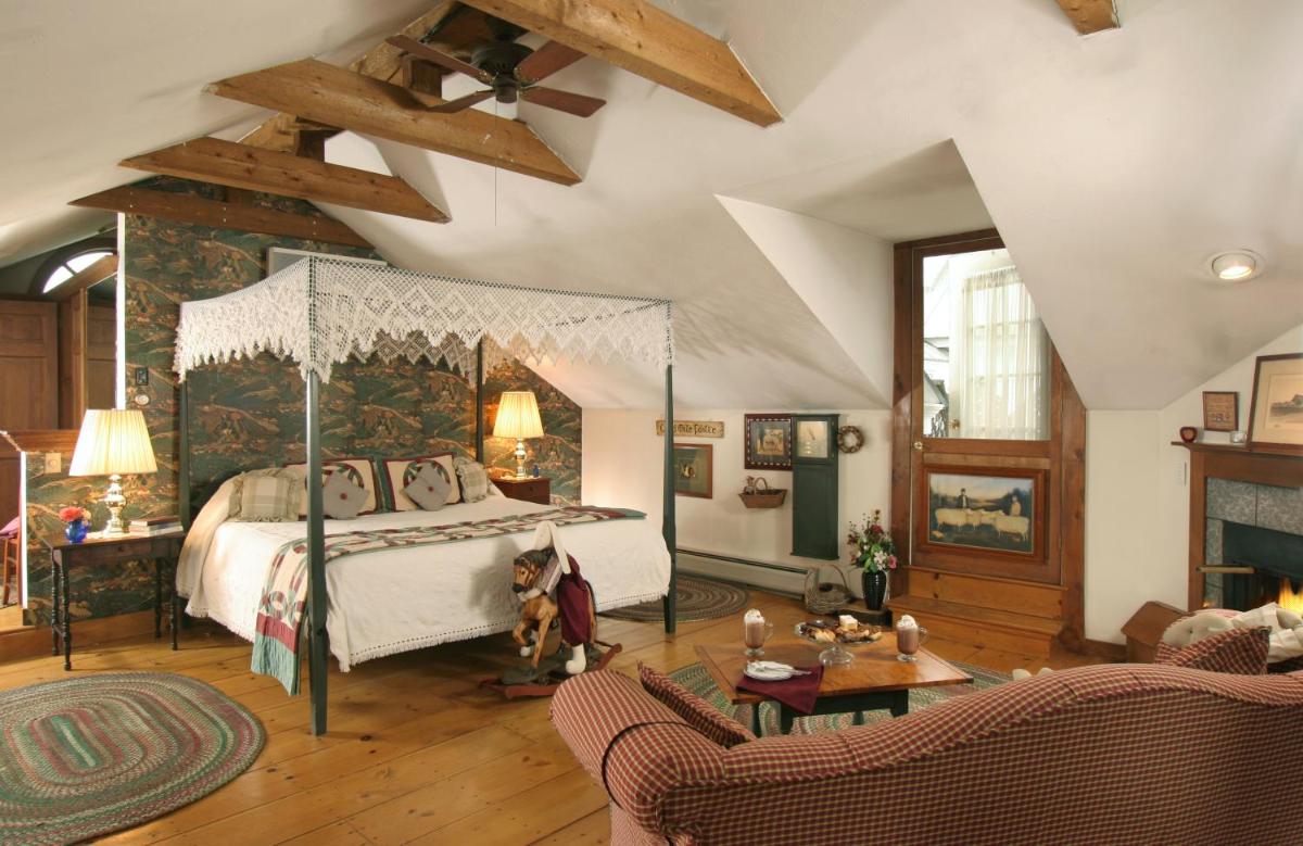 Rabbit Hill Inn - Housity