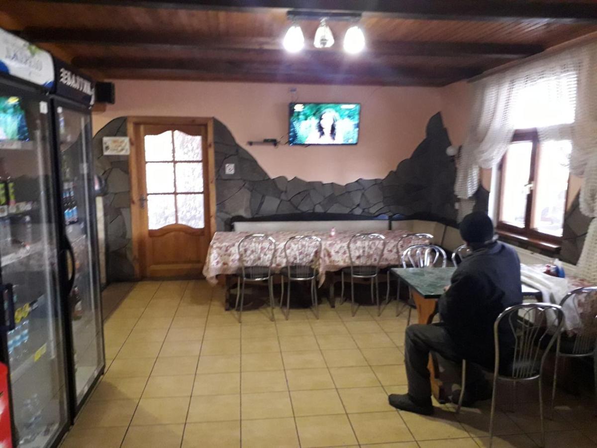 Otel viktoriia - Housity