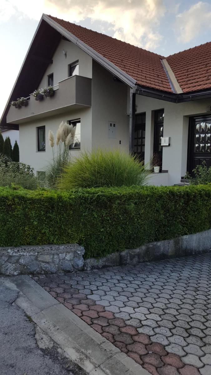 Studio apartman Salopek - Housity