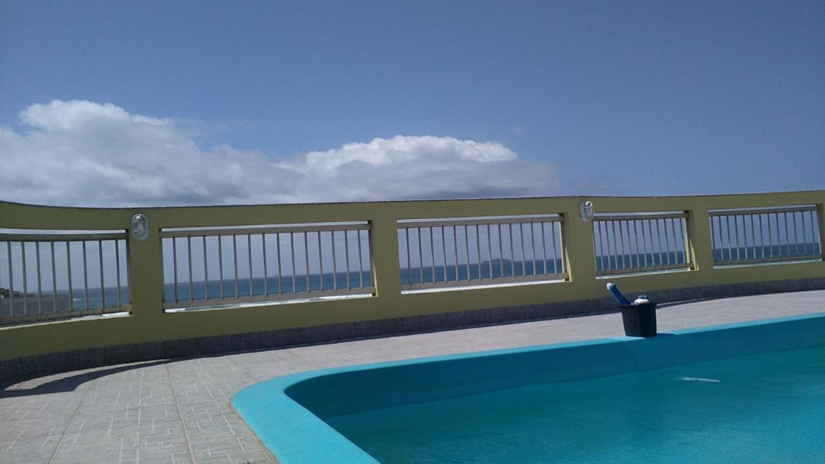 Praia da vila Imbituba SC cobertura na praia vista panorâmica - Housity