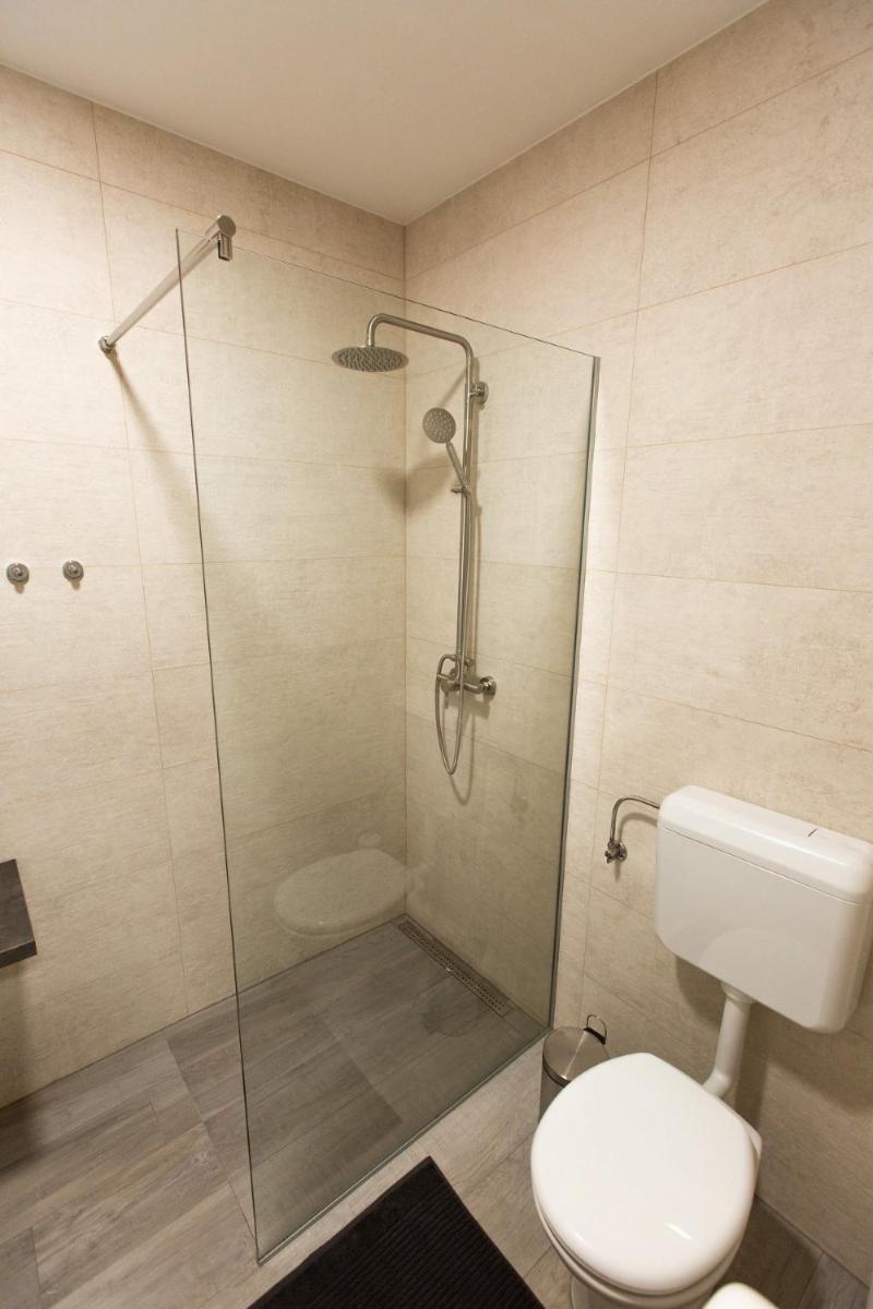 Gloria Rooms - Housity