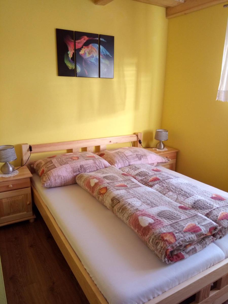 Drevenica MAK Oliver - Housity