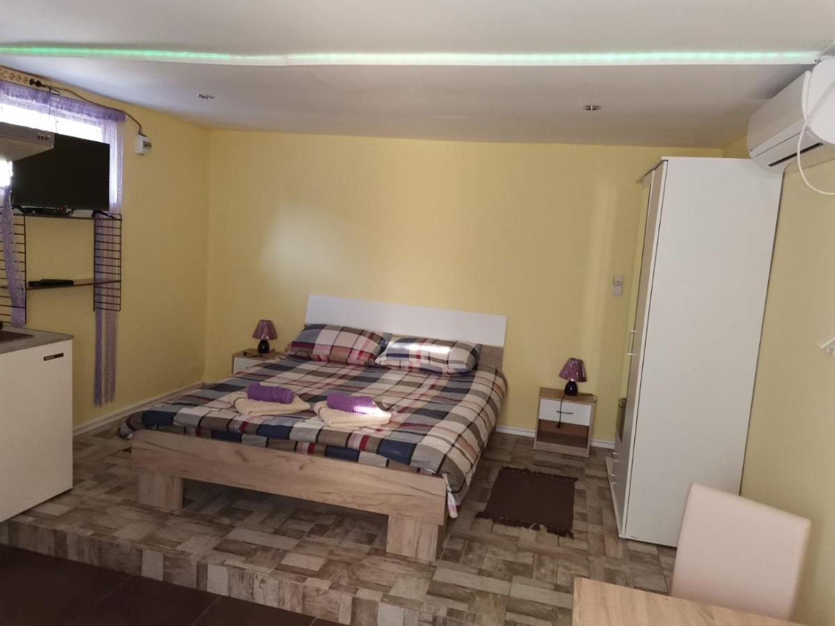 Apartman Andjela 2 - Housity