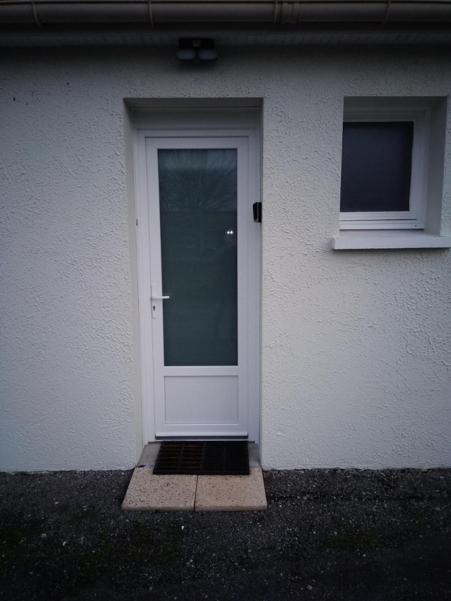 Giropode, maisonnette 36m2, 1/5 pers, cour fermée. - Housity
