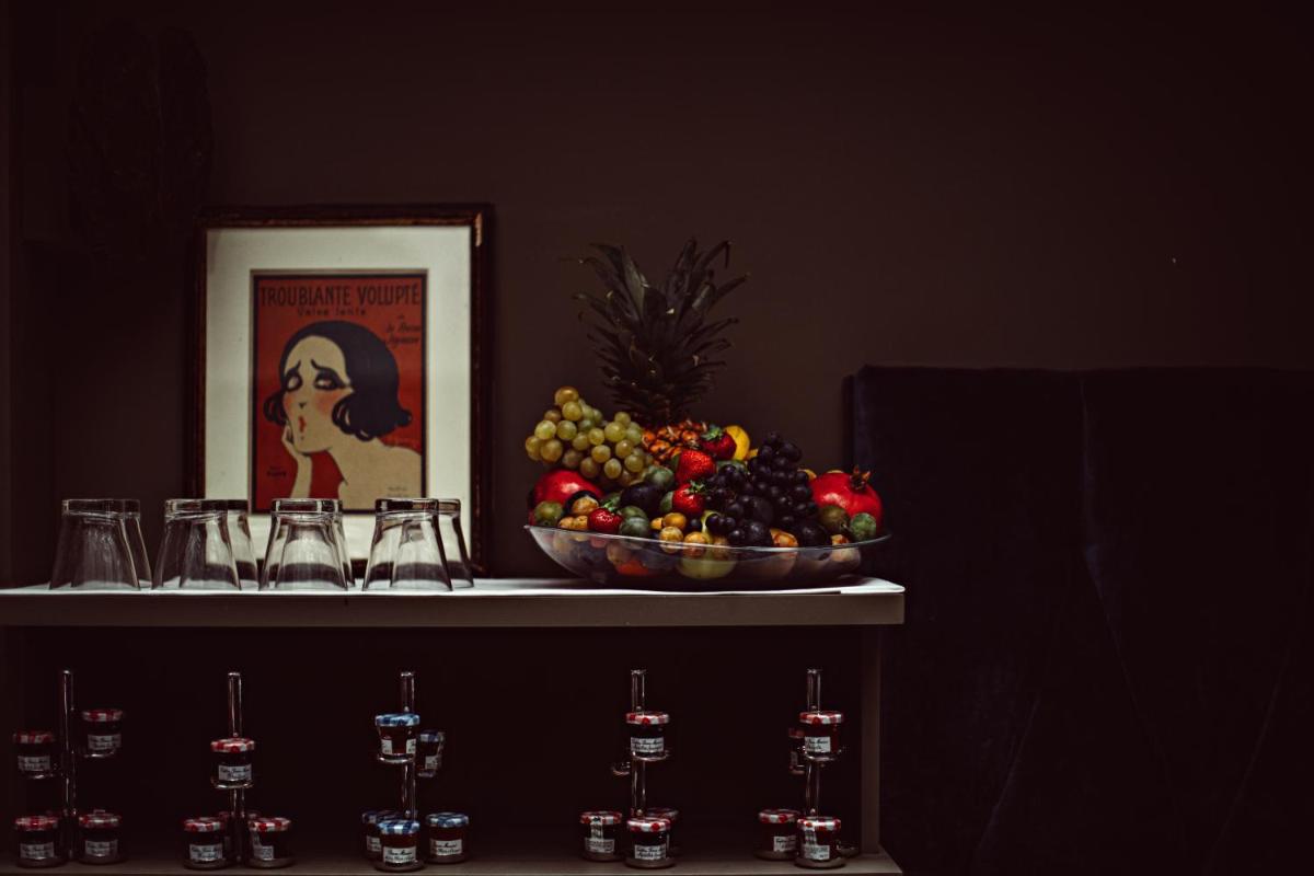 Boissons dans l'établissement Monsieur Cadet Hotel & Spa