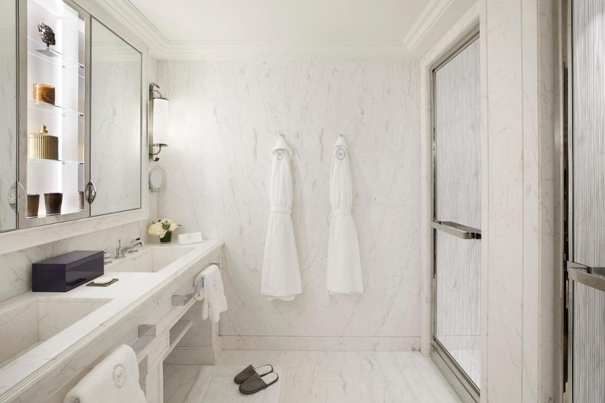 Salle de bains dans l'établissement Maison Villeroy