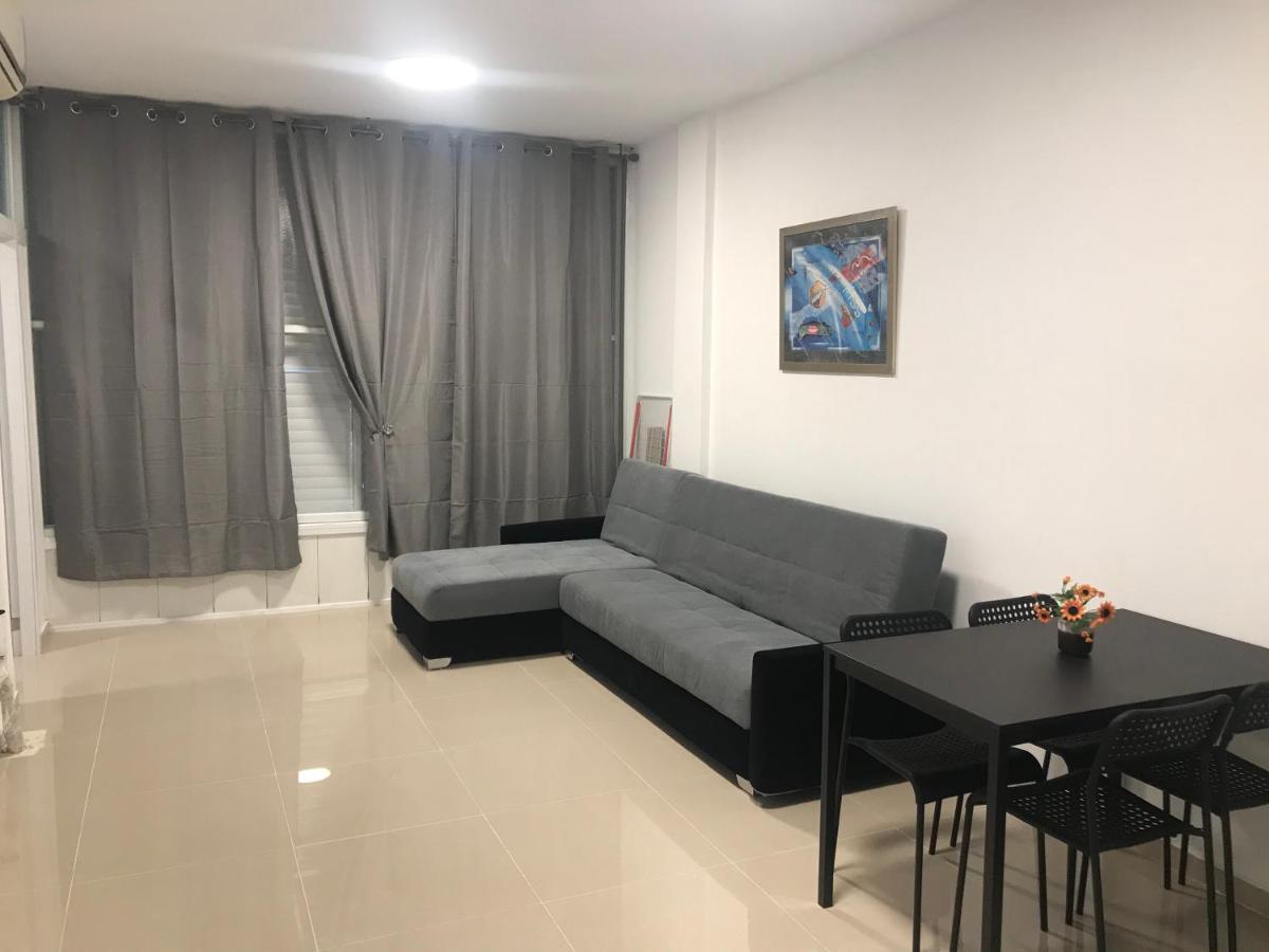 Isramax Apartment near the sea. - Housity