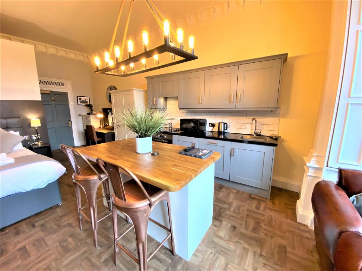 The Scott at Claremont Serviced Apartments - Housity
