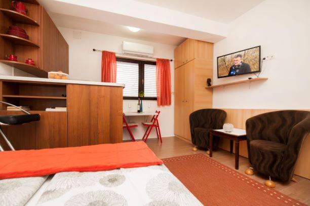 Apartment Centar - Housity
