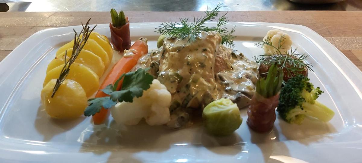 Hotel La Cascina - Housity