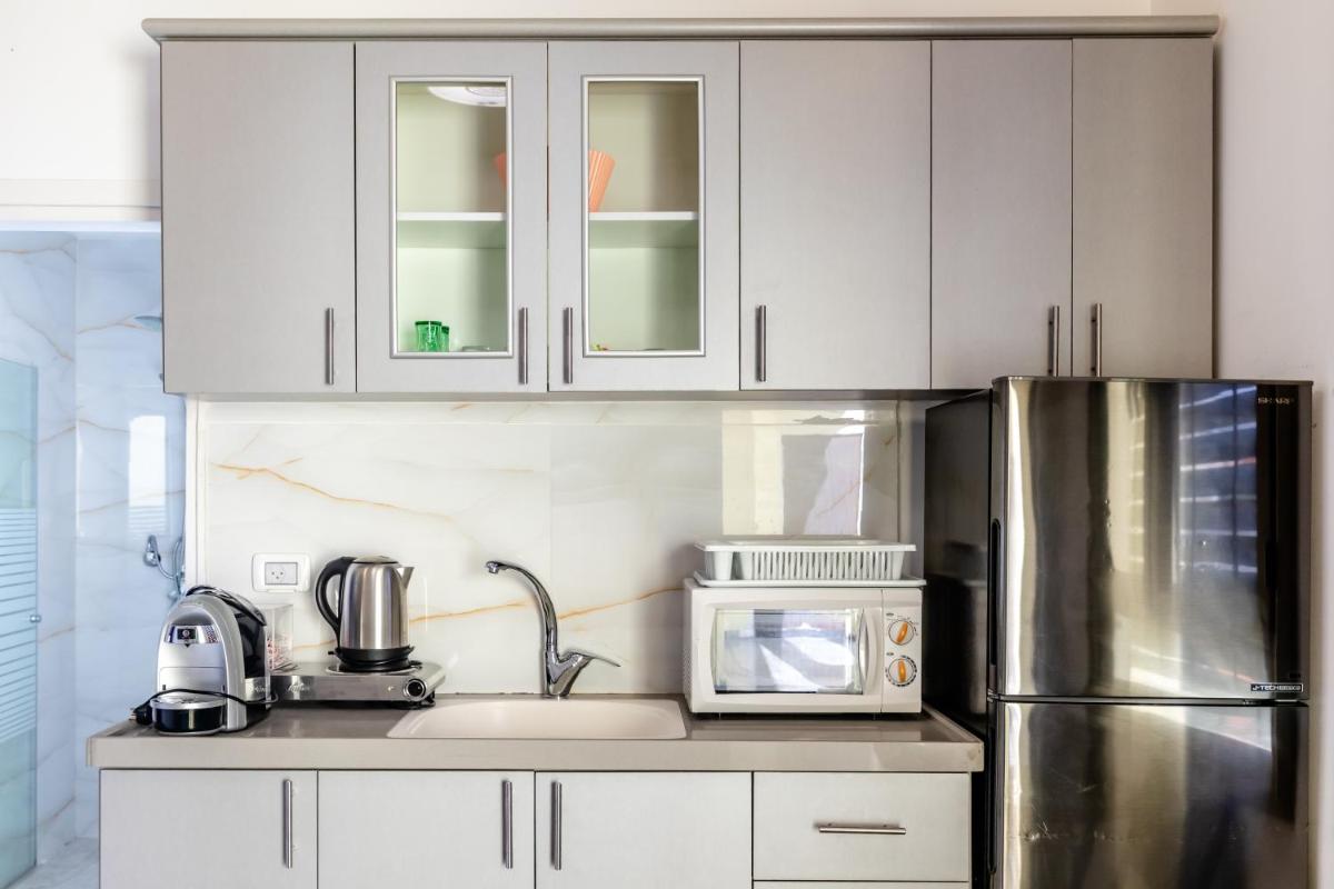 Boutique Sea Residence by the beach - Housity