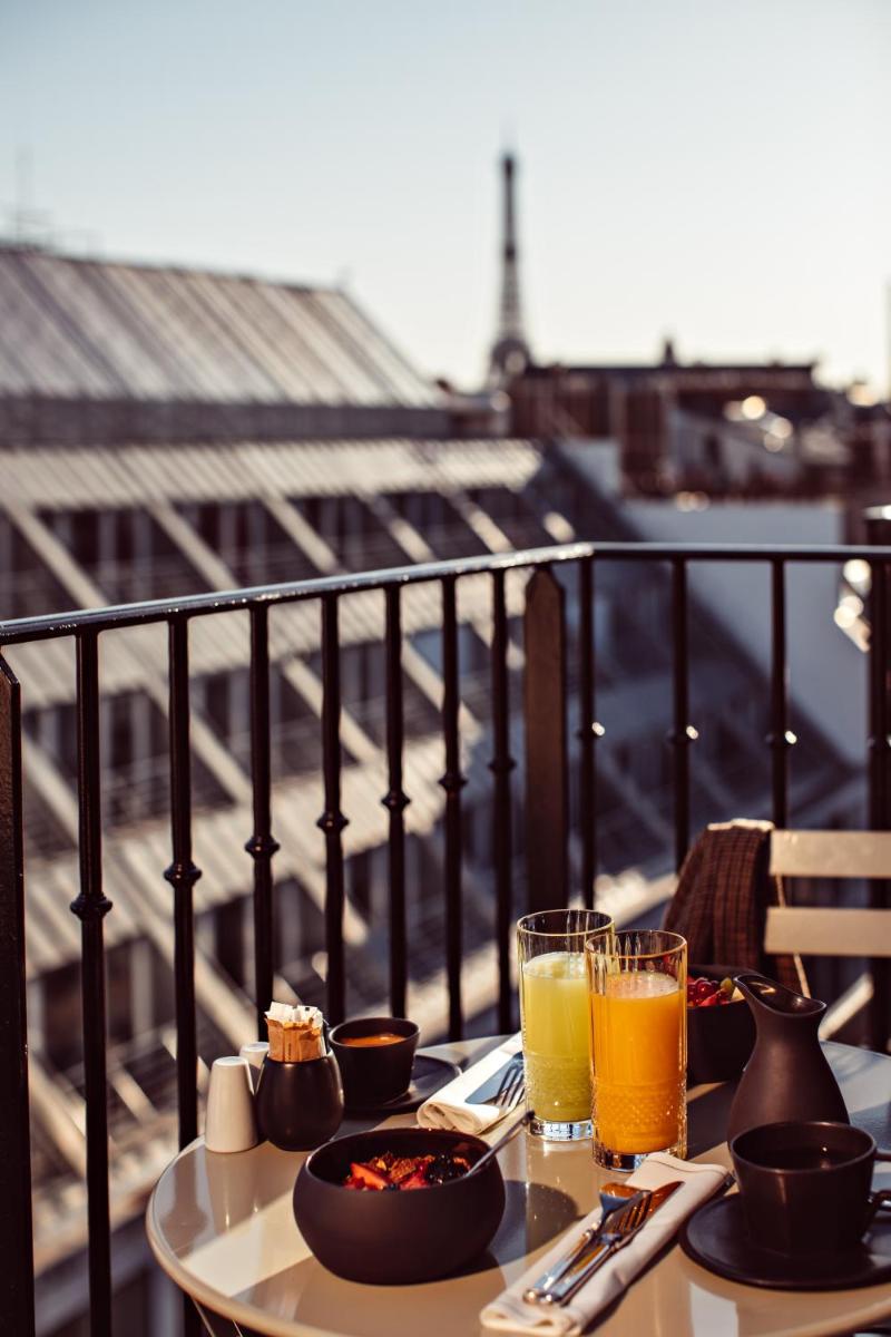 Boissons dans l'établissement Monsieur George Hotel & Spa - Champs-Elysées