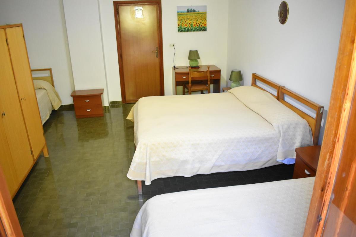 Hotel La Silvana - Housity