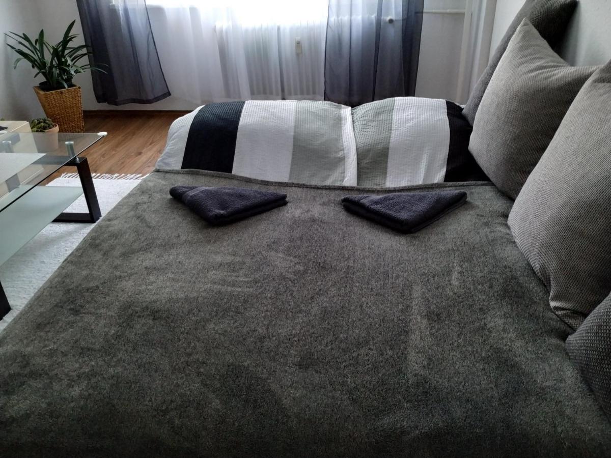 Veronika Apartman Veszprém (1-4 Vendég) - Housity