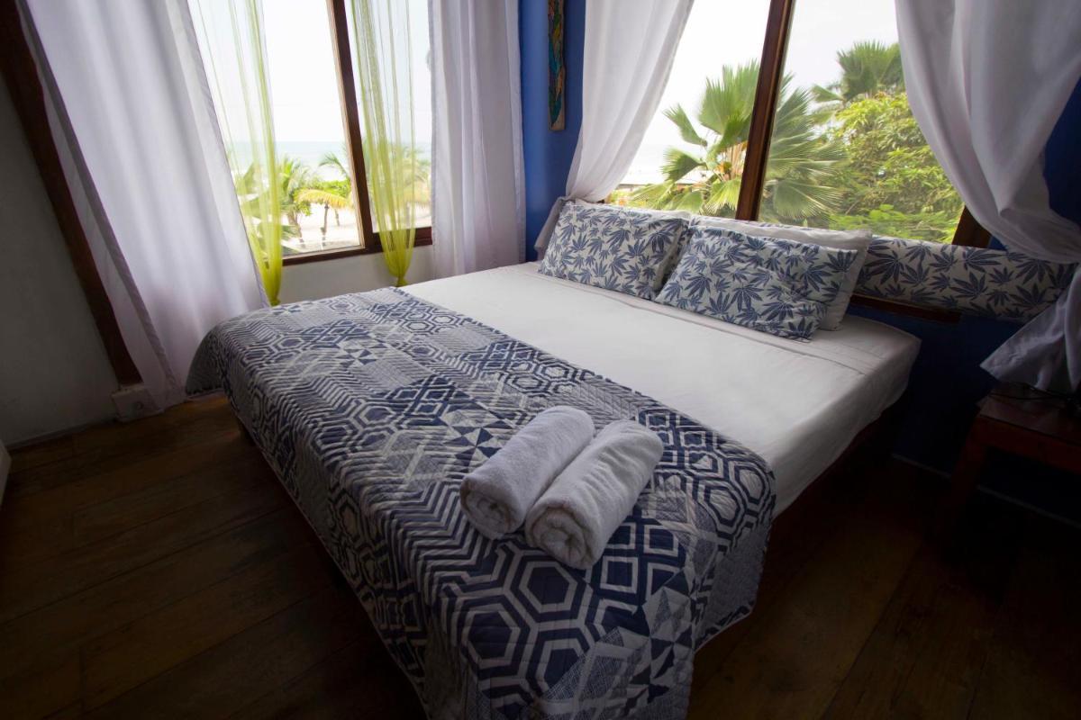 Casa El Morro Atacames - Housity