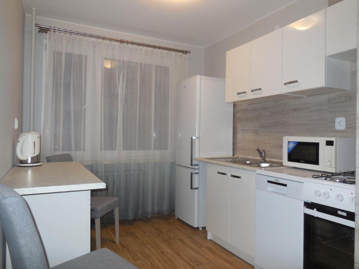 Pokoje Gościnne - Housity