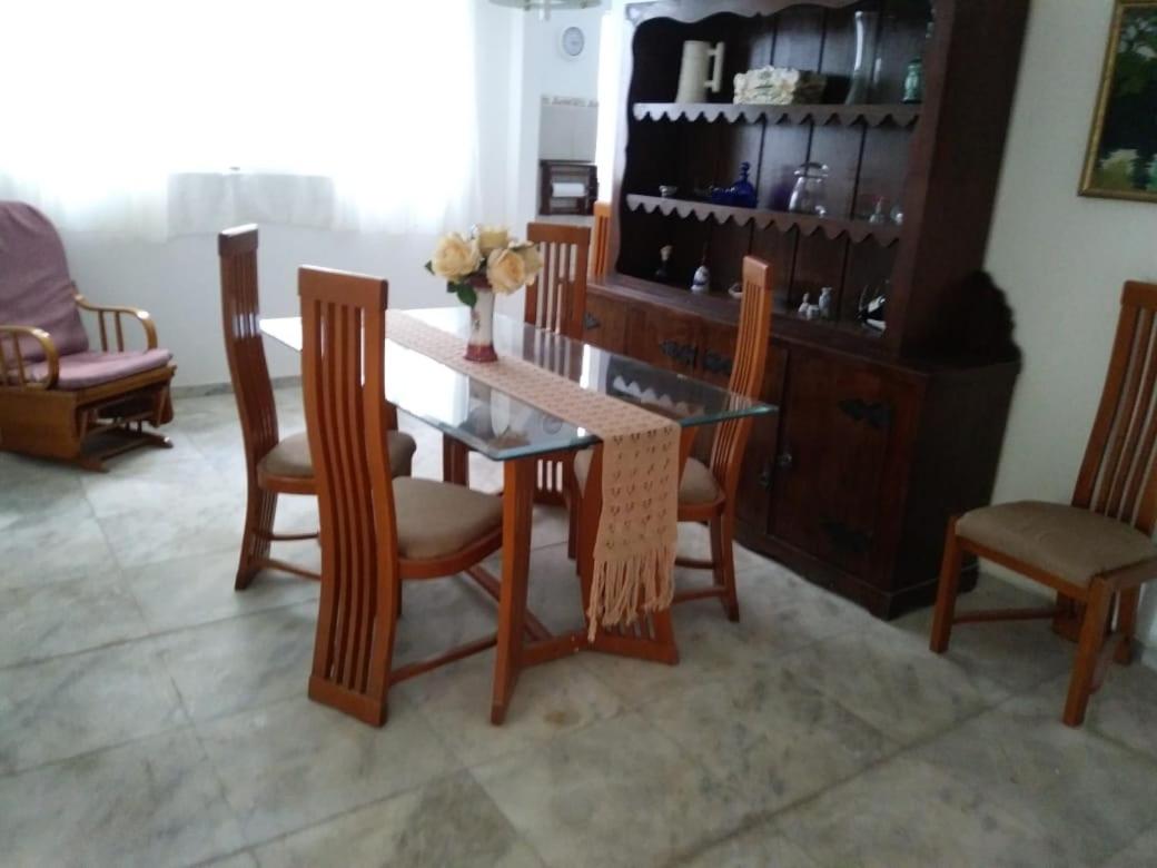 Casa Rosarinho 1- RECIFE - Quartos com Banheiros Exclusivos - Housity