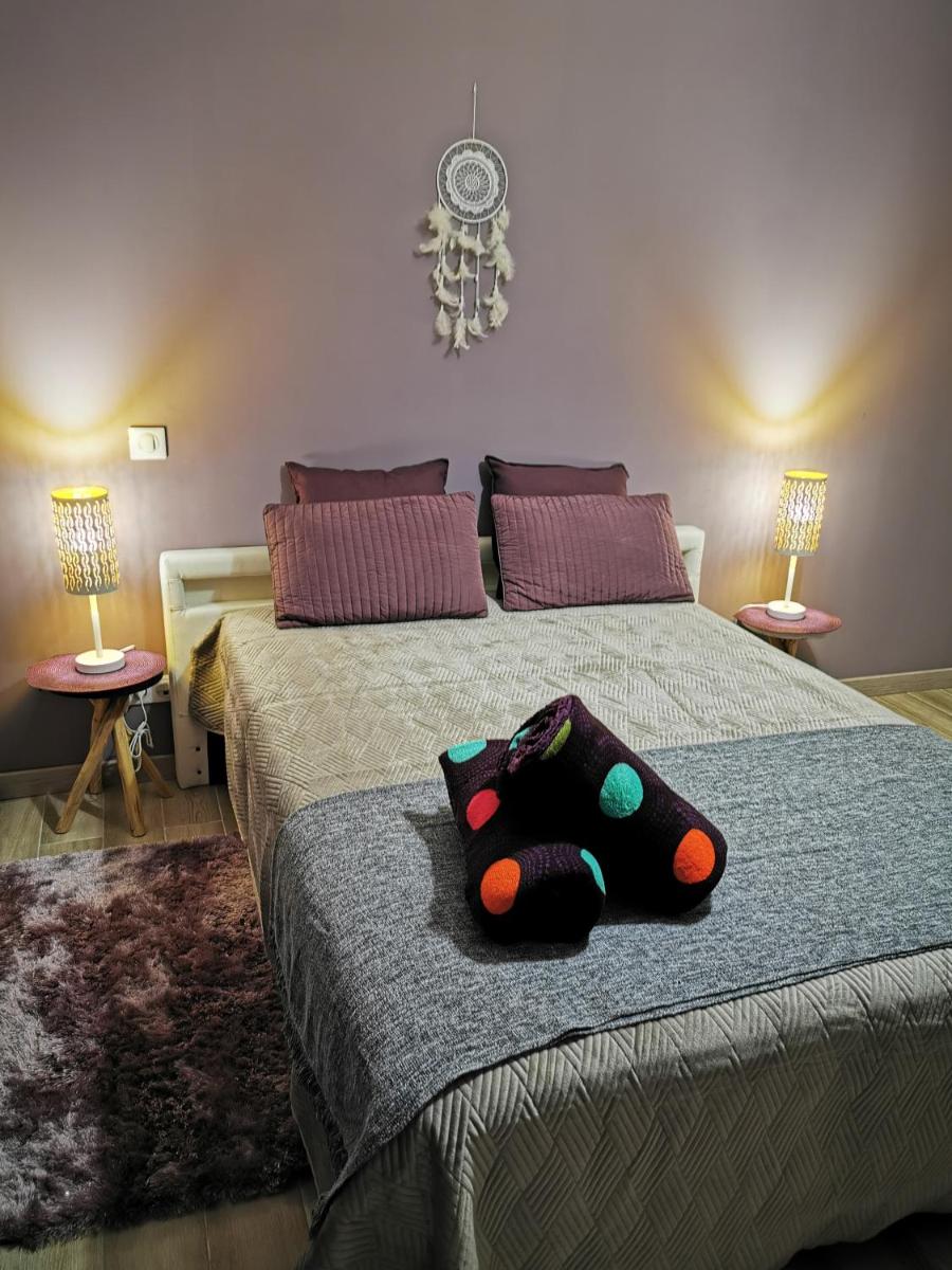 VILLA VACANCES NEUVE - Housity