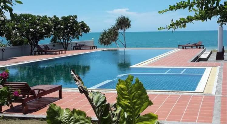 Suitetrails - Khanom Beach Residence Rental Condo