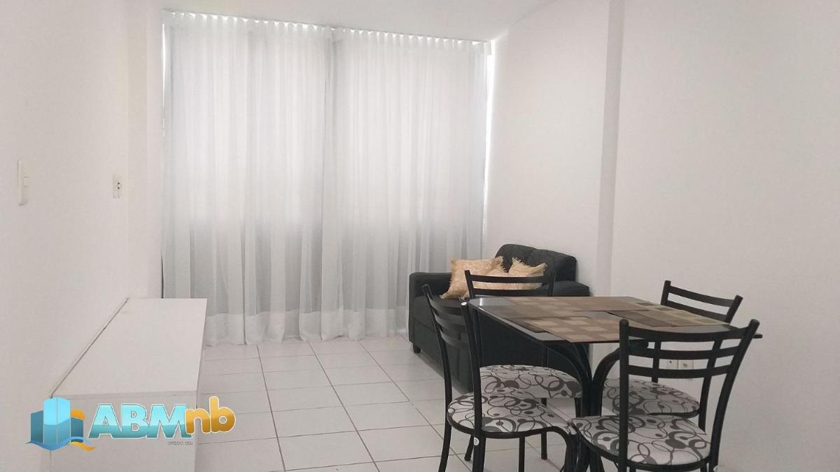 Apto 1 dormitório no M. de Nassau - Ed. Manhattan home service 805 - Housity