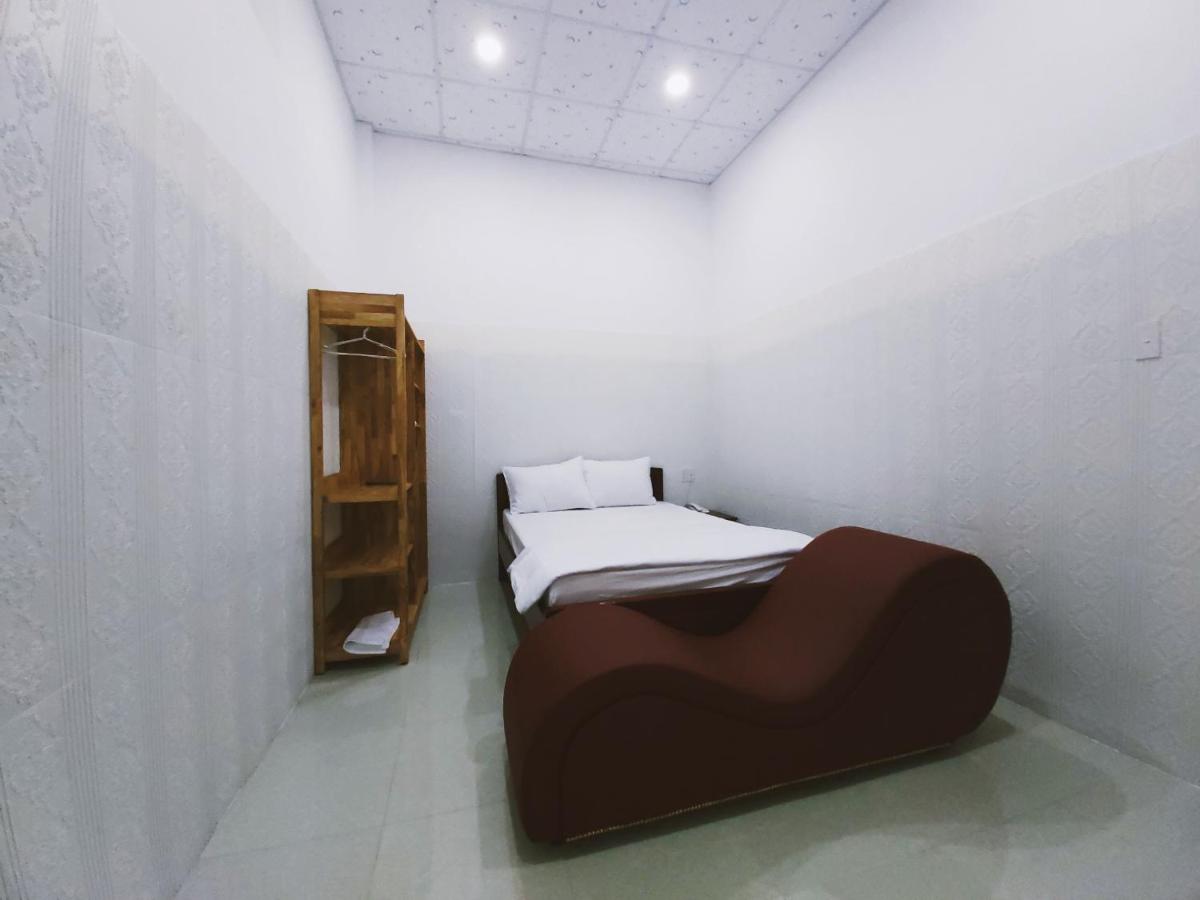 The Sun Hotel - Housity