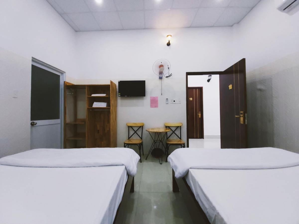 The Sun Hotel - Housity