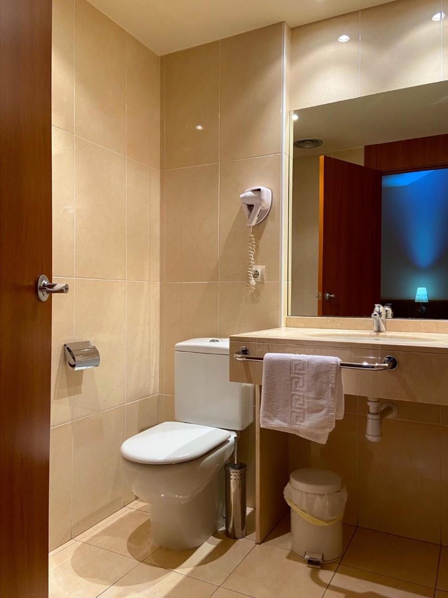 Hotel Berga Park - Housity