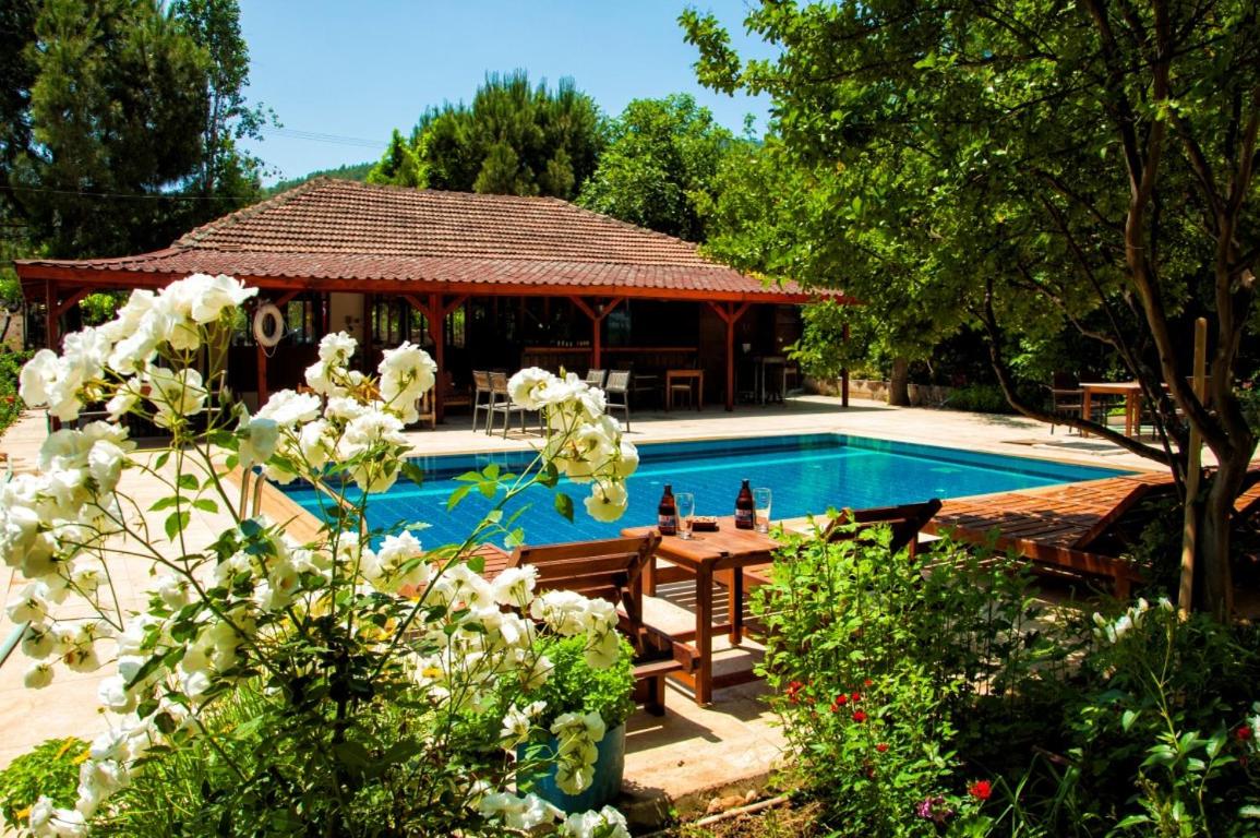 Makri Otel - Housity