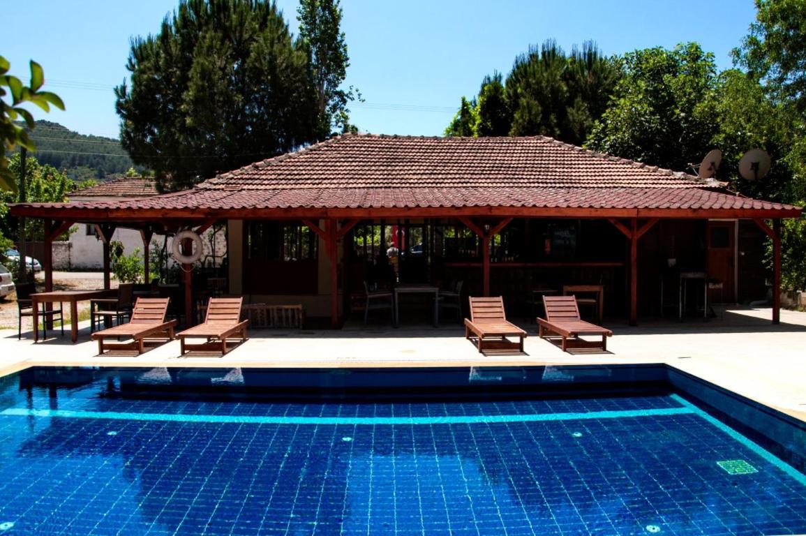 Makri Otel - Housity