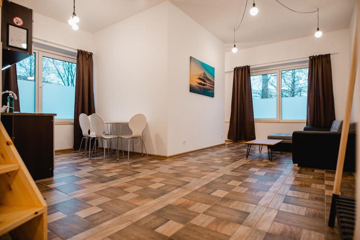 Nowcaz apartments - Housity