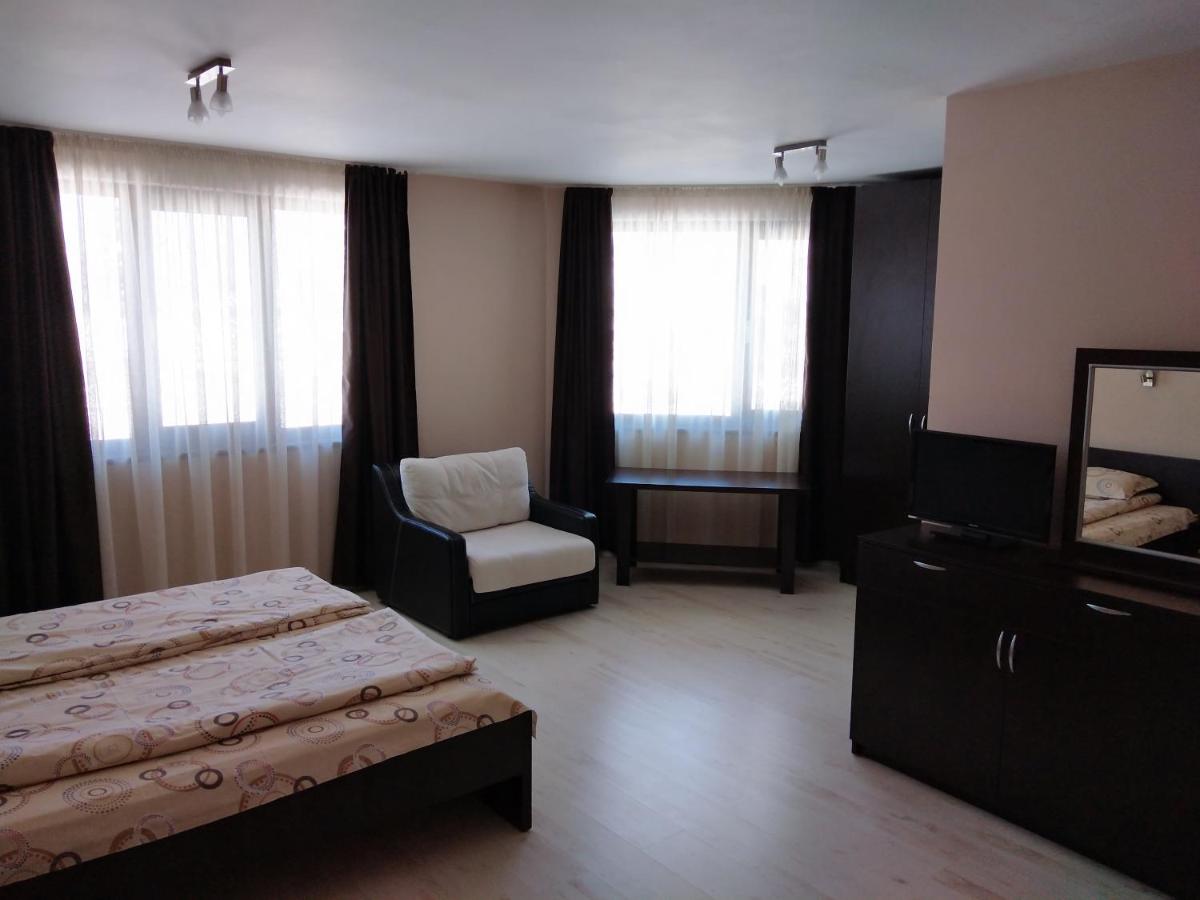 Sveti Nikola Villas near Borovets - Housity
