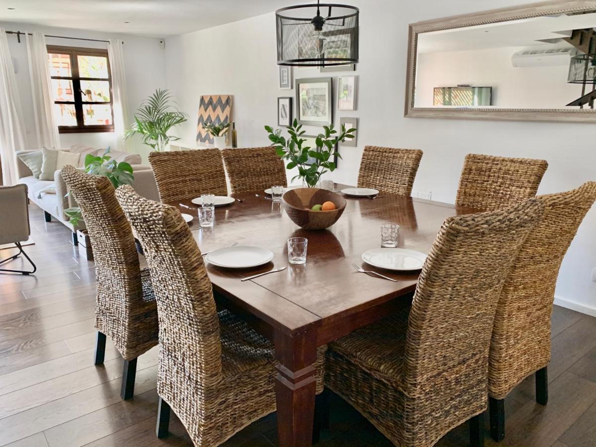 Suitetrails - Casamira, 3BR House with jacuzzi in Maspalomas